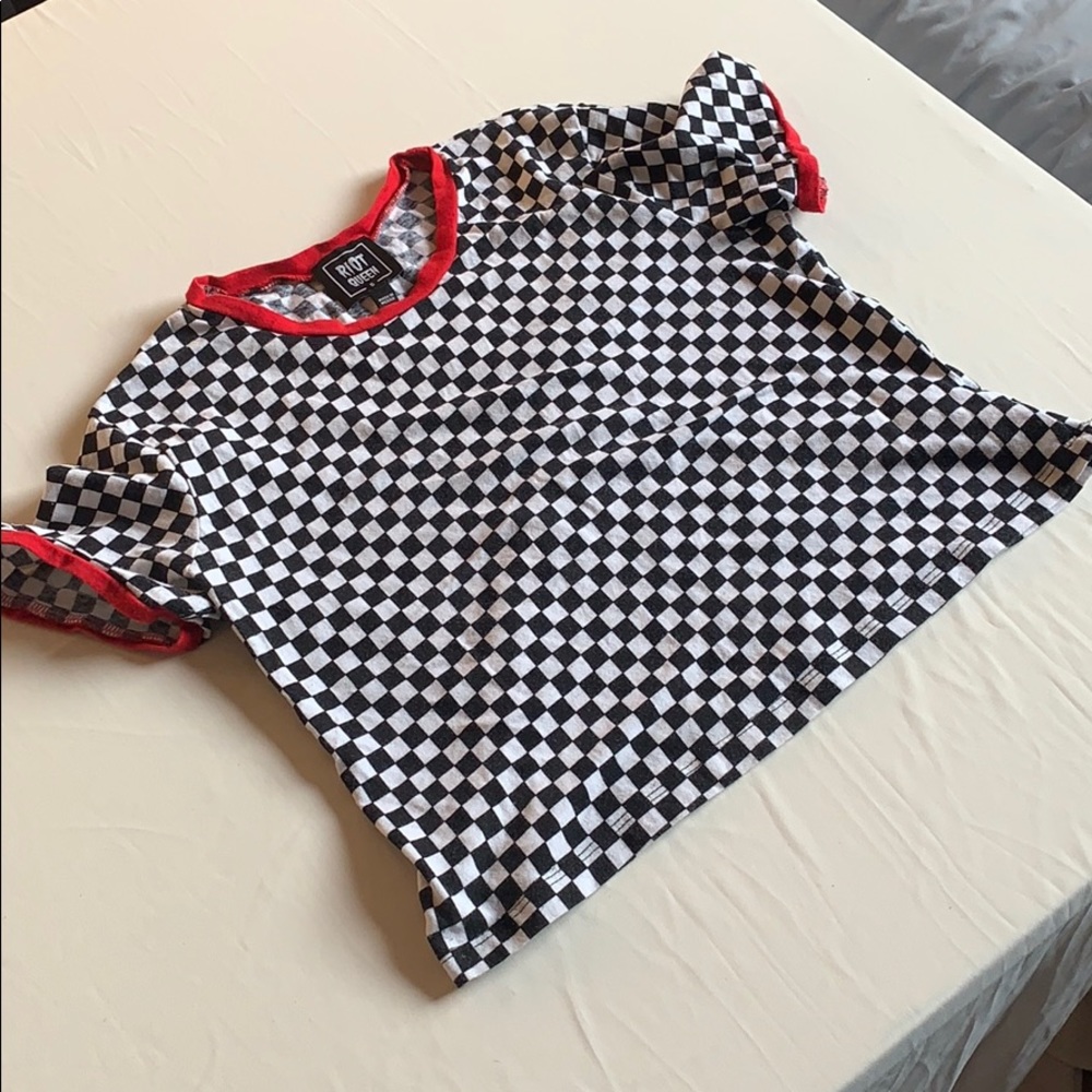 Crop top